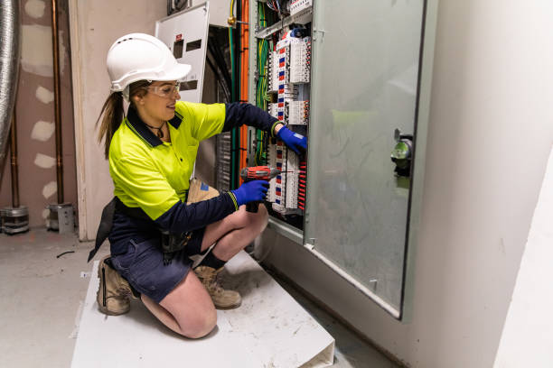 Best Electrical Troubleshooting Services  in Prairie Du Chien, WI